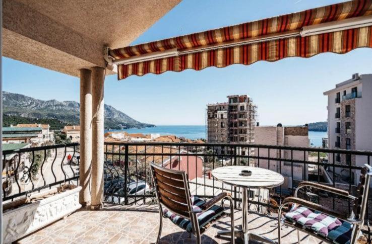 D & S Family Apartments Budva Eksteriør bilde