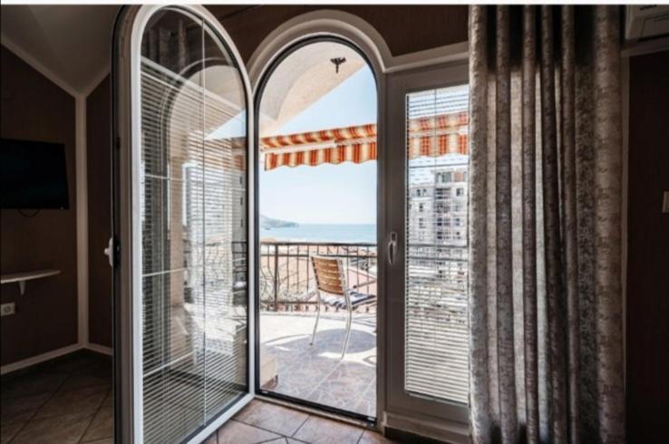 D & S Family Apartments Budva Eksteriør bilde